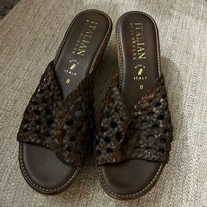Italian Shoemakers size 8 made in Italy woven wedges